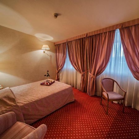 Hotel Valdarno Montevarchi Zewnętrze zdjęcie