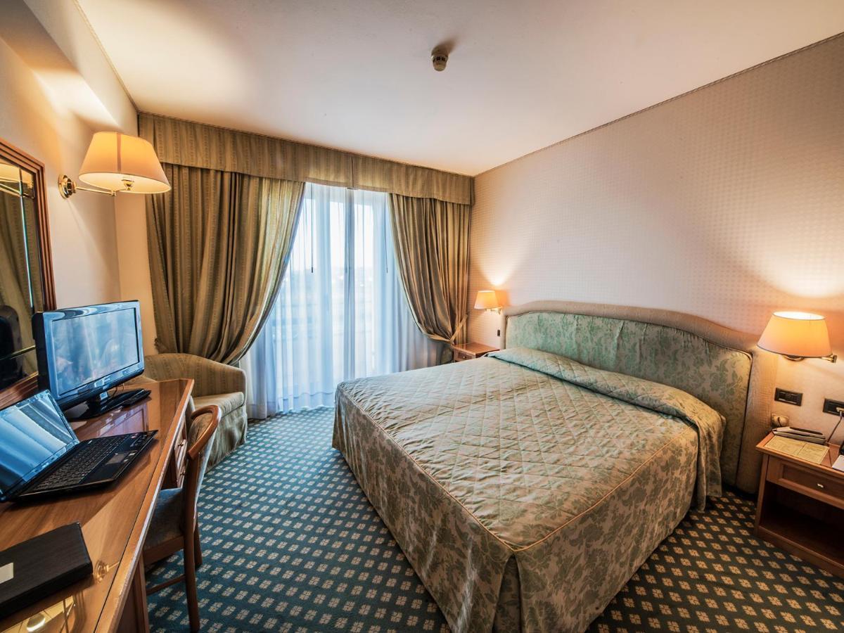 Hotel Valdarno Montevarchi Zewnętrze zdjęcie