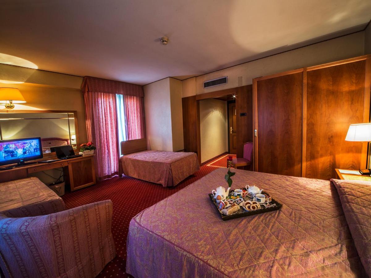 Hotel Valdarno Montevarchi Zewnętrze zdjęcie
