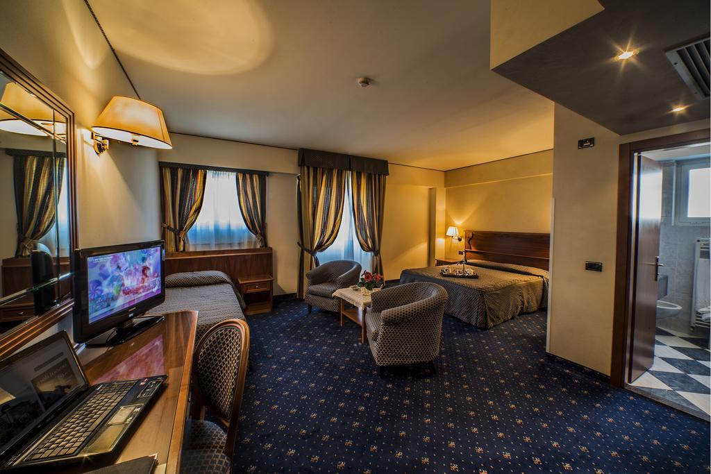Hotel Valdarno Montevarchi Zewnętrze zdjęcie